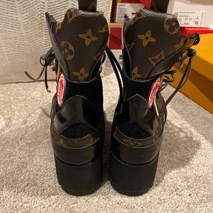 Platform Combat boots